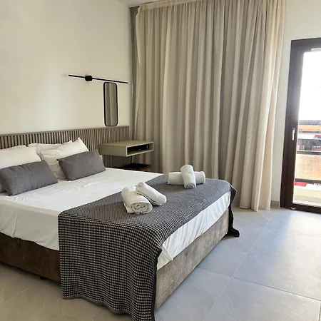 Pigeon アパートホテル リマソール