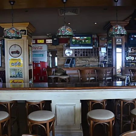 Pigeon リマソール