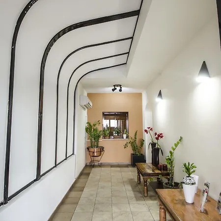 アパートホテル Pigeon