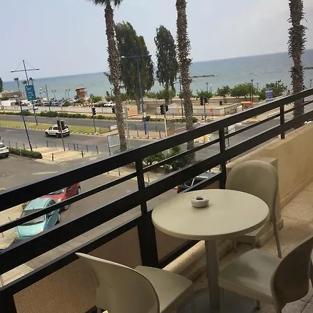 Apartahotel Pigeon Limassol