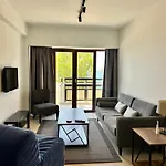 Pigeon Aparthotel 4*