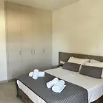 Pigeon Apartahotel 4*