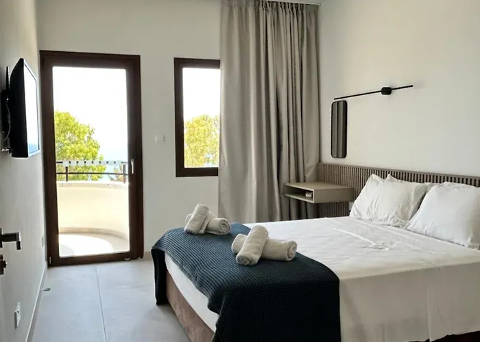 Aparthotel Pigeon 4*