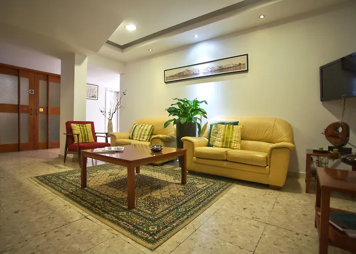 Pigeon Lägenhetshotell Limassol