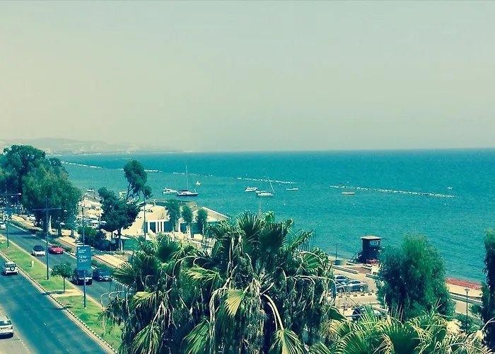 Pigeon Lägenhetshotell Limassol