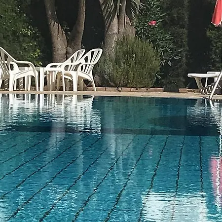 Pigeon מלון דירות