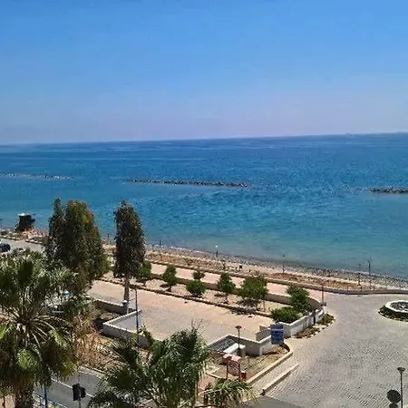Pigeon 4* Limassol