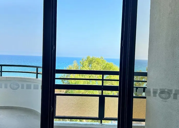 Pigeon Ξενοδοχείο με διαμερίσματα 4*